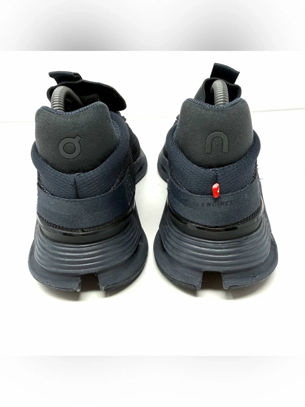 On Footwear Men’s Cloudnova Running Shoes Sz 8.5 Black Eclipse Sneakers 26.99822